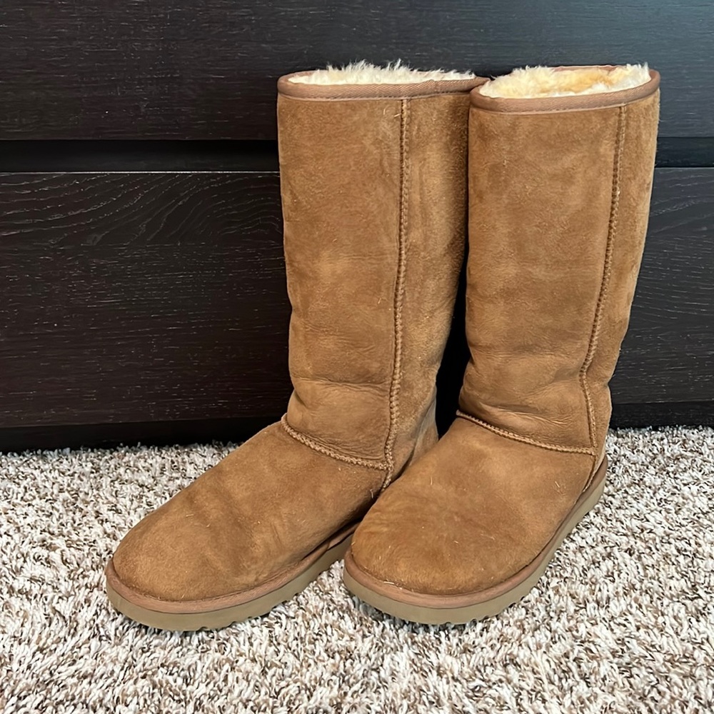 Ugg | Classic Tall Sheepskin Boots